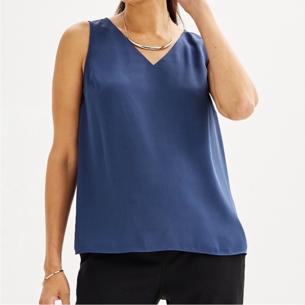 Nine West Woman’s Blue V-Neck Medium Tank Top Blouse